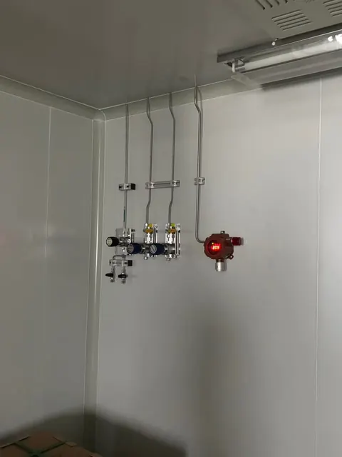 尔凡流体实验室集中供气系统项目实景 13